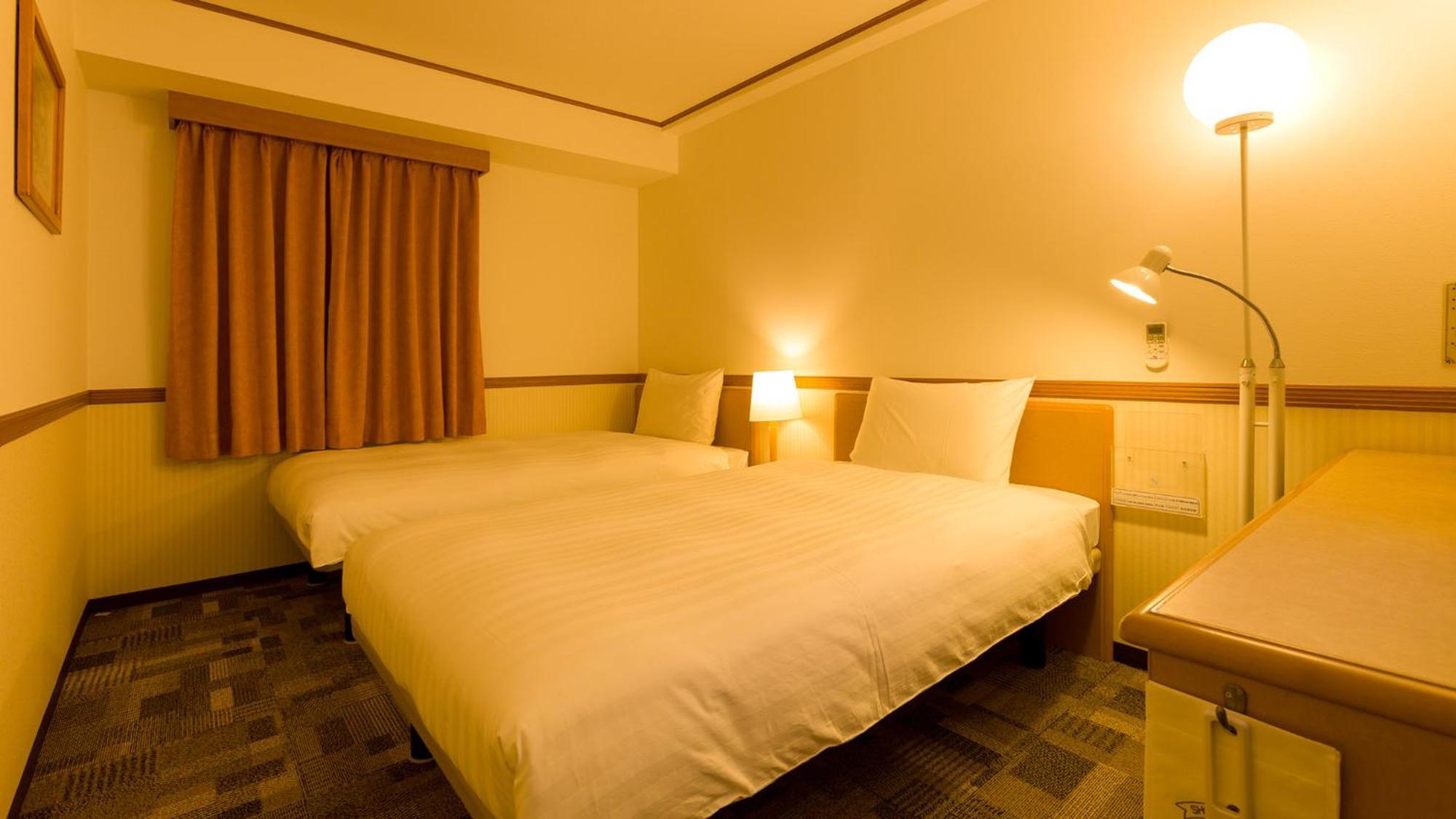Toyoko Inn Kagoshima Temmonkan No 2 Room photo