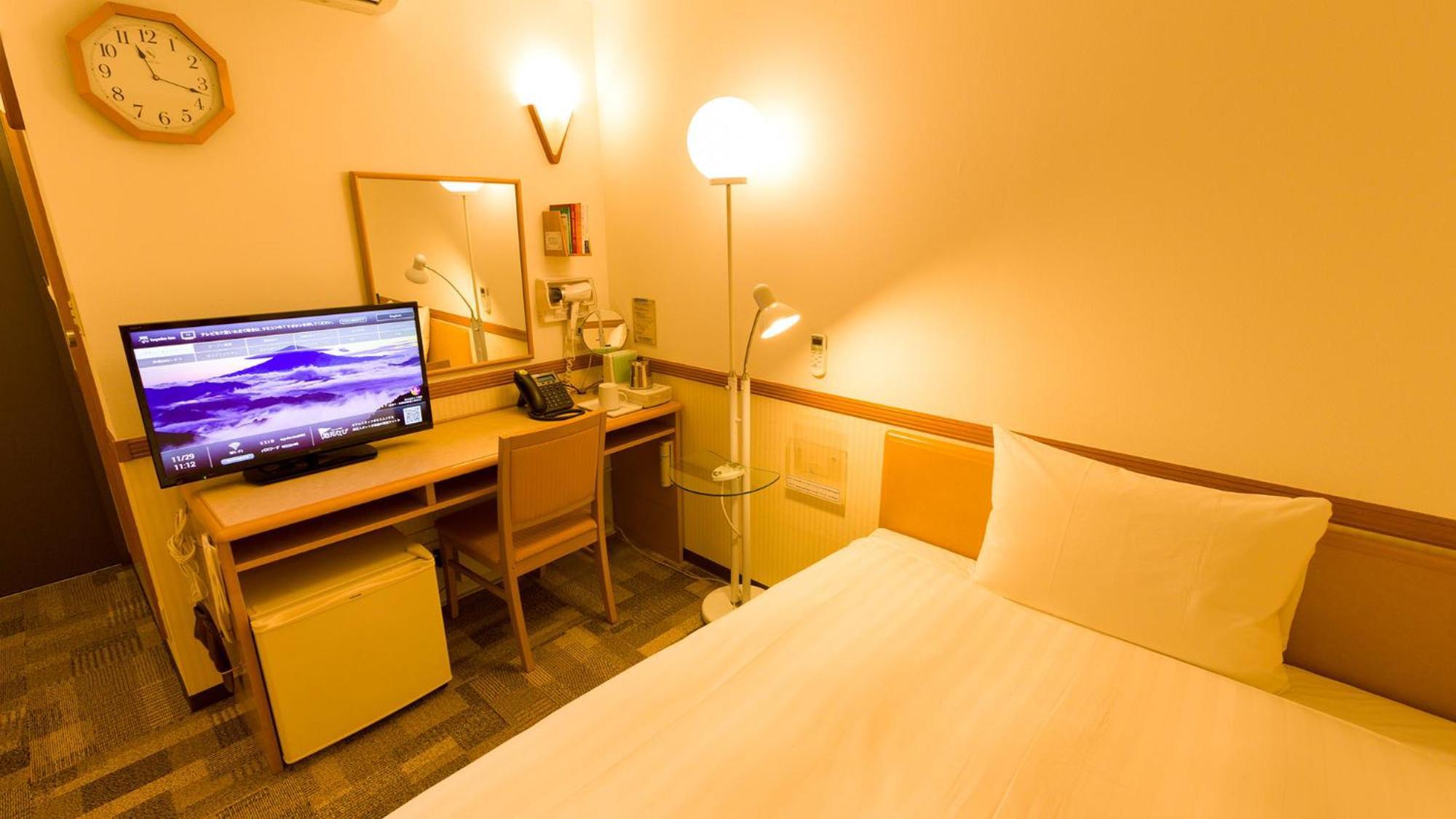 Toyoko Inn Kagoshima Temmonkan No 2 Room photo
